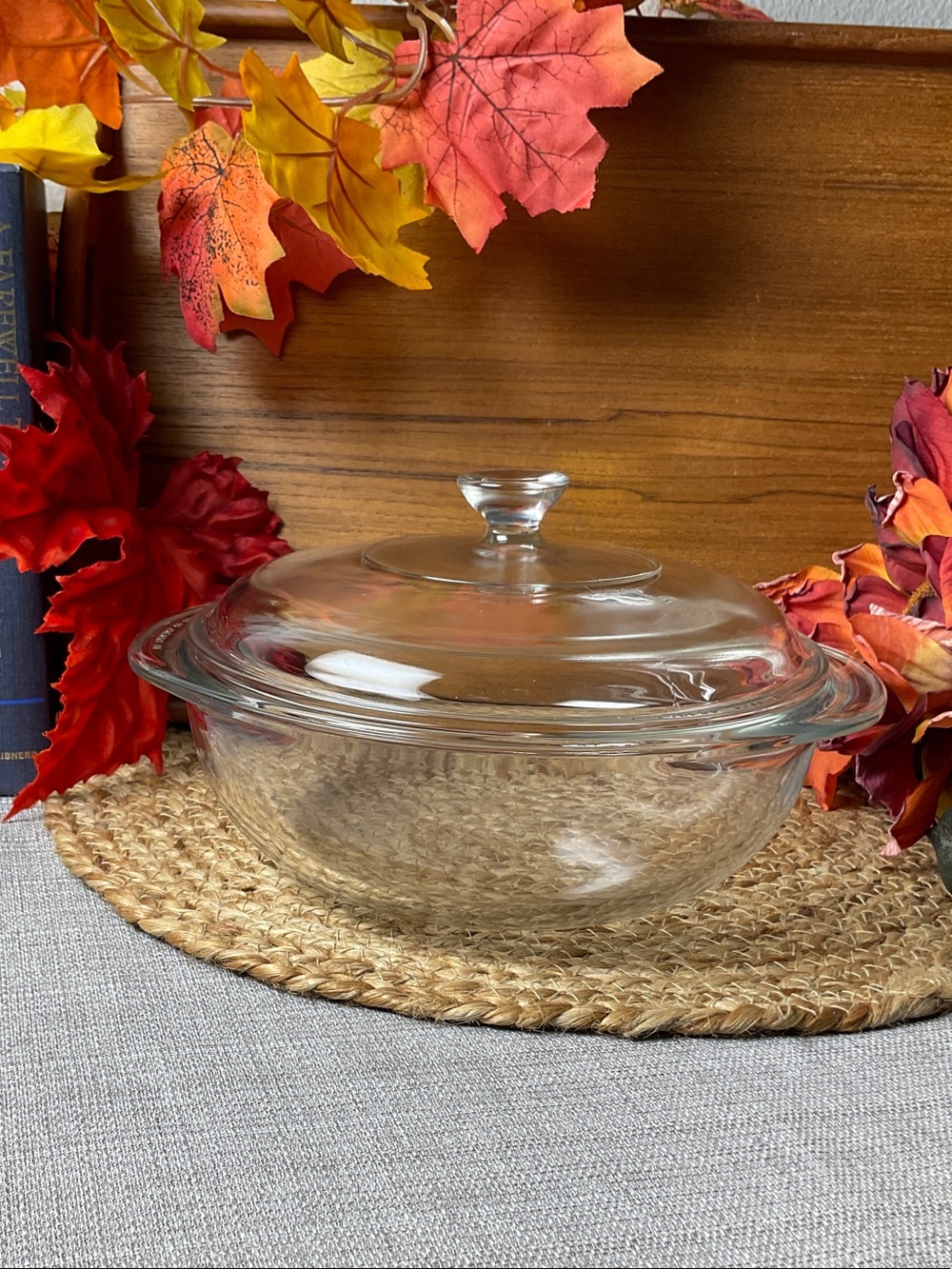 Vintage Pyrex Clear Glass 1.5 Qt Round Casserole Dish with matching Lid